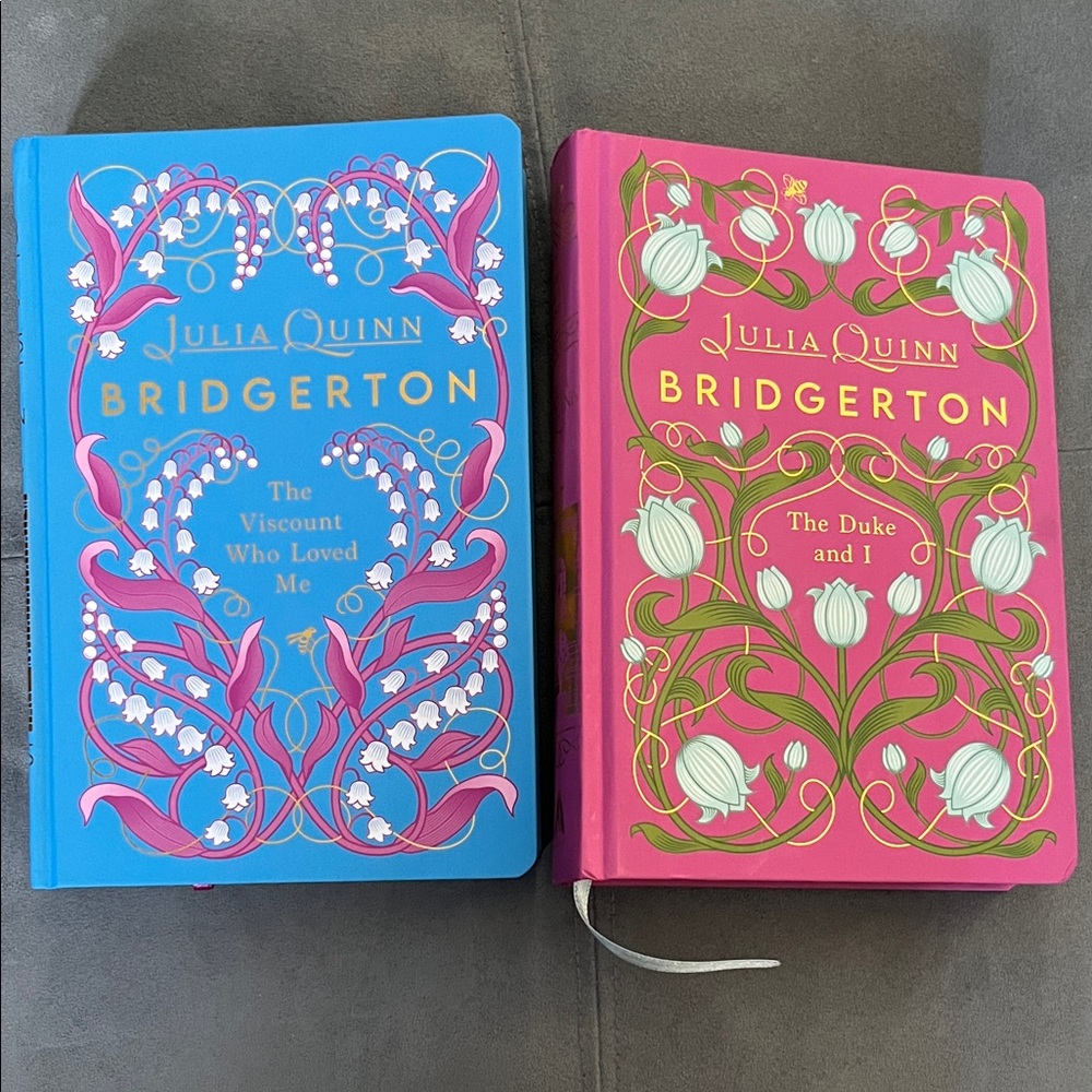 Julia Quinn Bridgerton Hardcover Set -The Viscount Who Loved Me & The Duke and I